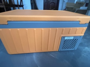 Nouveau réfrigérateur de voiture portable grand format Pasetyane 19 L. Modèle le plus vendu 12V/24V. Garantie d'un an. Pour voitures, camping-cars, camions, bateaux et voyages - Product Image 4