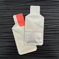 Machine d'emballage automatique pour sachets d'échantillons cosmétiques de 2 ml, sachets de lotion de forme spéciale