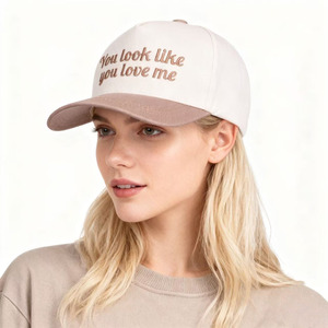 Cappello da Baseball Bicolore 'You Look Like You Love Me' con Logo Ricamato 3D, Struttura Morbida a 5 Pannelli in Cotone per Uomo - Product Image 3