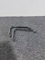 Cadre de chaise en fer chromé de qualité supérieure, robuste, avec accoudoirs assortis pour chaises de bureau et de café