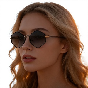 Gafas de Sol Polygon para Mujer, de Alta Gama, UV400, Sin Polarizar, Montura Completa, Nuevas 2025, Moda Europea y Americana, para Conducir, Viajar y Espectáculos - Product Image 1
