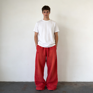 <span class=keywords><strong>Pantaloni</strong></span> Sportivi da Uomo Casual Streetwear 100% Cotone Rosso Medio Vintage Lavato Effetto Usurato Strappato con Coulisse in Vita Gamba Larga Oversize - Product Image 3