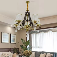 Lustre d'intérieur de style moderne à prix d'usine pour la maison Luminaire suspendu décoratif de salon pour la salle à manger