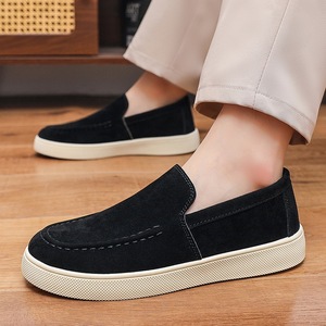 Cross-border New Men's Head <b>Sneakers</b> Fashionable Slip-On Casual Shoes Breathable Lightweight Commuting Easy-To-Wear Loafers PVC - Product Image 2