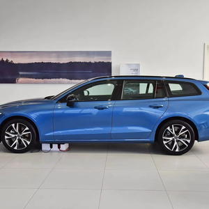 Voitures d'<span class=keywords><strong>occasion</strong></span> 2020 pour <span class=keywords><strong>Volvo</strong></span> <span class=keywords><strong>V60</strong></span> Turbo Transmission automatique Configuration élevée Dark Good Condition FWD Drive Left Hand Drive - Product Image 2