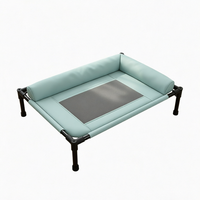 Vente en gros : Tapis surélevé d'extérieur d'été, style militaire, imperméable, respirant, résistant à l'humidité, en tissu Oxford, détachable et facile à nettoyer