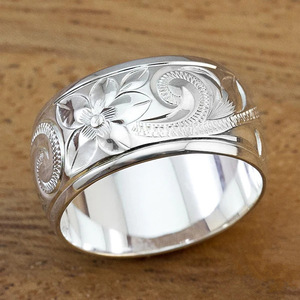 Anello con Rosa in Rilievo, Vintage Floreale, Fascia Singola, Elegante Accessorio di Moda per Feste e Outfit Quotidiani - Product Image 1