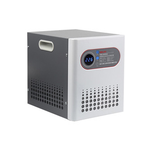 Régulateur de tension automatique Delixi TND 5kW 220V 5000W monophasé pour usage domestique et industriel 230V SVC nominal - Product Image 1