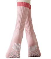Chaussettes hautes personnalisées en coton et bambou, tricotées, antidérapantes avec grip en silicone, respirantes et confortables, OEM ODM, faible MOQ, directement de l'usine, collection printemps