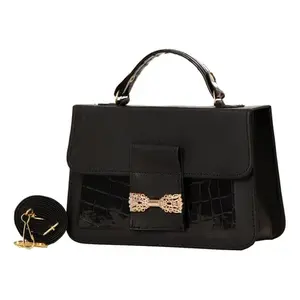 Sac bandoulière noir Fana à poignée unique, fermeture éclair étanche, doublure en nylon, motif alligator, pour femme, usage quotidien - Product Image 3