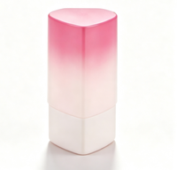 Tube de baume à lèvres vide en forme de cœur triangulaire de 10 ml, conteneur cosmétique en plastique rose dégradé, emballage personnalisé pour rouge à lèvres
