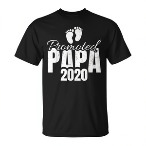 Camiseta Promoted Papa 2020 Baby Footprint para hombre, color negro - Product Image 2