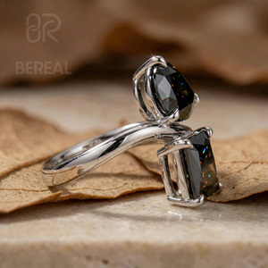 แหวนเพชร CVD รูปทรงลูกแพร์  ที่ได้รับการรับรองจาก IGI  วัสดุเงินแท้ 925  สำหรับผู้หญิง  แหวนหมั้น  แหวนแต่งงาน  แหวนเพชรสร้างในห้องปฏิบัติการ - Product Image 2