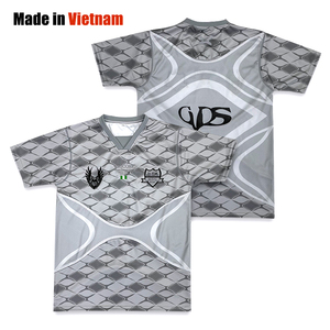 Camiseta de fútbol personalizada de alta calidad, diseño de logotipo de sublimación, camiseta de fútbol de tela de empalme Retro callejero - Product Image 1