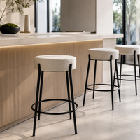 Tabouret de bar moderne rembourré en tissu Teddy, léger et durable, sans dossier, avec structure métallique, pour extérieur et usage commercial, commande en gros