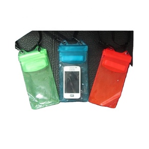 2020 Universal de PVC a prueba de agua teléfono móvil casos <span class=keywords><strong>claro</strong></span> bolsa impermeable bolsa de PVC A prueba de agua bolsa de teléfono celular con cordón - Product Image 2