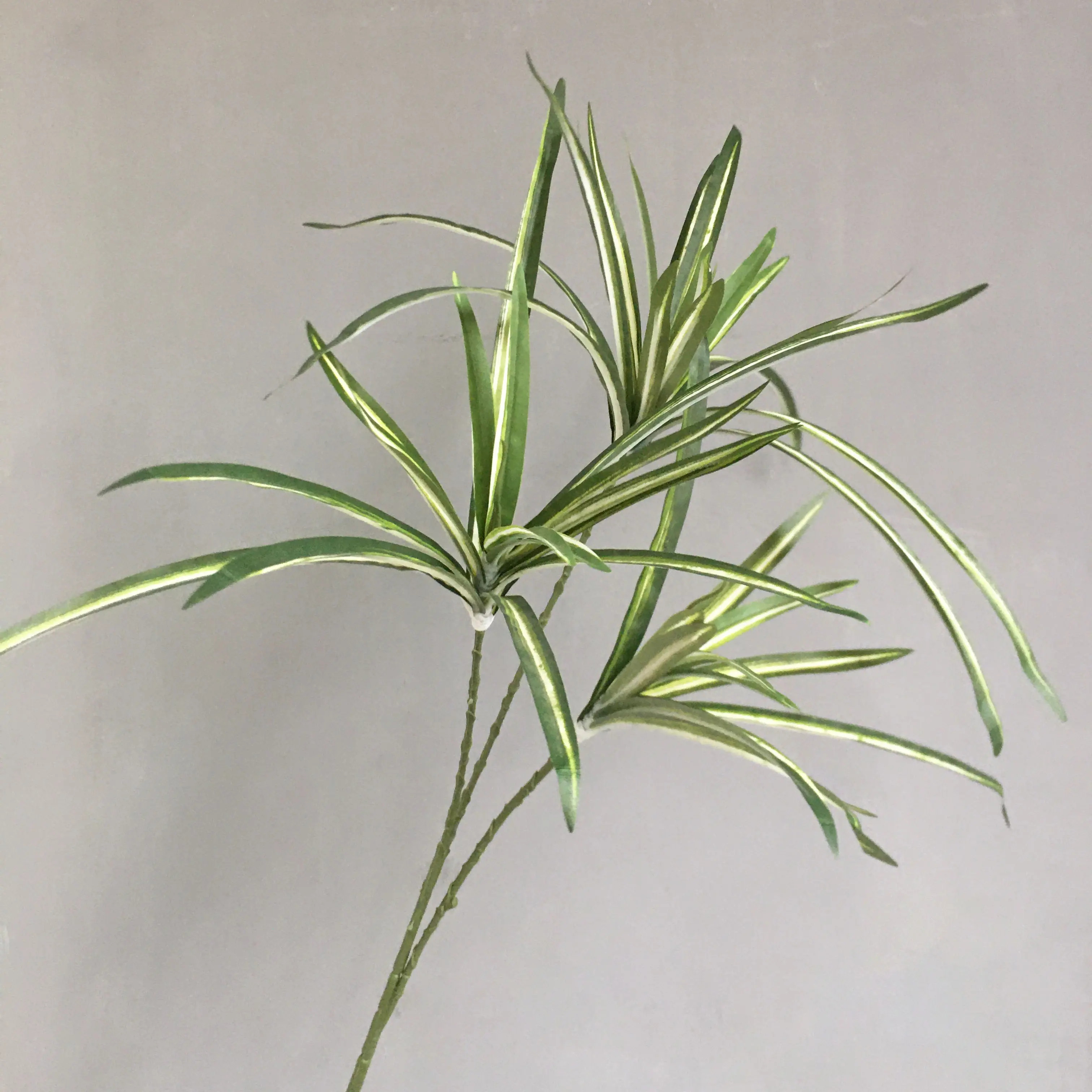 T-LHC Green Lifelike Leaves 3 Branch Orchid Grass Artificial Plant For Floral Arrangement Garden Balcony Window Vase Decorations