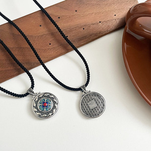 Collier unisexe Kaiming en argent sterling 925, motif Fu émaillé rétro ajouré, avec cordon tressé noir, chaîne de pull - Product Image 2