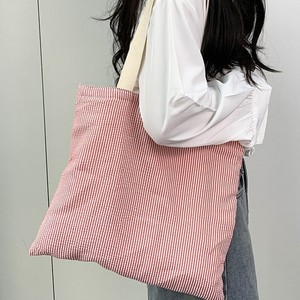 Bolsa de Mano de Lona Bordada a Mano con Rayas, Diseño Minimalista con Bloques de Color, Gran Capacidad, Cierre con Cremallera - Product Image 5