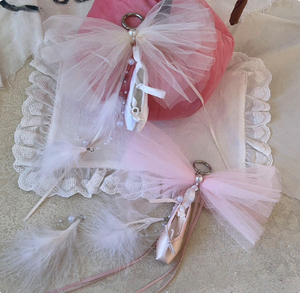 Al por mayor Llavero <span class=keywords><strong>de</strong></span> zapatilla <span class=keywords><strong>de</strong></span> <span class=keywords><strong>ballet</strong></span> <span class=keywords><strong>de</strong></span> satén con lazo <span class=keywords><strong>de</strong></span> tul, colgante para bolso, bonito regalo <span class=keywords><strong>de</strong></span> danza para niñas, accesorios - Product Image 2