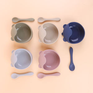 Juego de cuenco y cuchara de succión de silicona para bebé Nuevo artículo Dibujos animados multicolores Sin BPA de silicona - Product Image 4