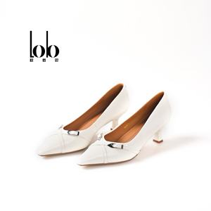 รองเท้าส้น<span class=keywords><strong>สูง</strong></span>แบบสวมสำหรับผู้หญิง สไตล์หรูหราสำหรับใส่ทำงาน ทำจากหนังแท้ ดีไซน์ทันสมัย ใส่สบาย เหมาะสำหรับฤดูใบไม้ผลิ ฤดูร้อน ฤดูใบไม้ร่วง ปี 2026 สีนู้ด เหมาะสำหรับเจ้าสาว - Product Image 5