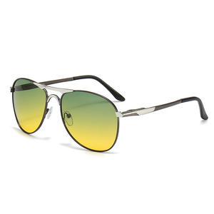 <span class=keywords><strong>2025</strong></span>新着高品質TACファッションプリント偏光サングラス男性女性UV400フレーム黒クールサングラス - Product Image 1