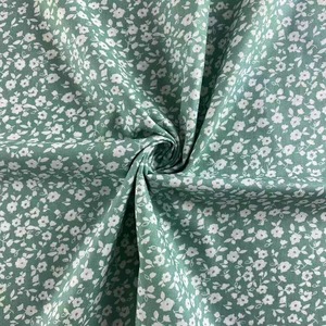 Tela Popelina 100% Algodón Estampada con Pequeños Flores para Ropa Infantil, Ropa de Mujer y Vestidos - Product Image 2