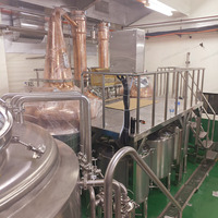 Équipement de distillation d'alcool à haut volume de 2000 litres, alambic à double cuve en cuivre pour whisky de malt, chauffage à la vapeur