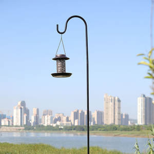 Mangiatoia per Uccelli a Gancio in Acciaio e Ferro Resistente con Rivestimento in Polvere Impermeabile per Decorazione Giardino e Uso Esterno - Product Image 4