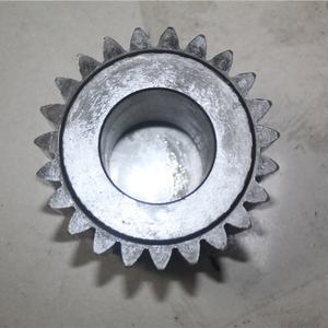 Engrenage solaire CX160 CX180 CX210 CX210B CX230 pour excavatrice CASE 160520A1 Pièce de réduction de boîte de vitesses de déplacement - Product Image 3