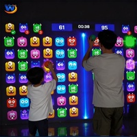 Projection murale interactive pour sports multijoueurs : jeux de tennis et de football en réalité augmentée, équipement de divertissement commercial pour le fitness