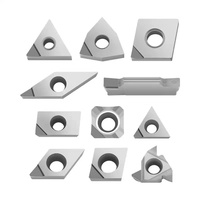Outil de tour CNC à lame diamantée avec revêtement PCD Coupe carrée Tournant Tête de couteau en aluminium OEM personnalisable
