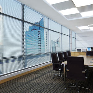 Offre Spéciale Verticale En Aluminium Minimaliste Fenêtre Rideau Zèbre Avec Tissu occultant Pour Rideaux Motorisé Store Vénitien - Product Image 4