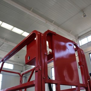 Carrello Elevatore Elettrico a Forbice <span class=keywords><strong>Skyjack</strong></span> Piattaforma Aerea Idraulica Manuale-Sollevatore Cestello Trainabile Mobile Elevatore a Pompa - Product Image 4