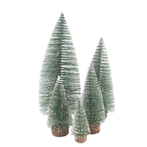 Figuras de Pino Miniatura Hechas a Mano en Metal Ychon, Árboles de Pueblo Navideño, Decoración de Año Nuevo para Interiores, Entrega Rápida - Product Image 4