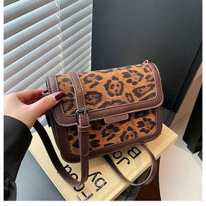 Bolso de Hombro Tipo Hobo Mini Sólido de Moda, Listo para Enviar, Bolsos de Mano para Mujer, Novedad 2025 - Product Image 5