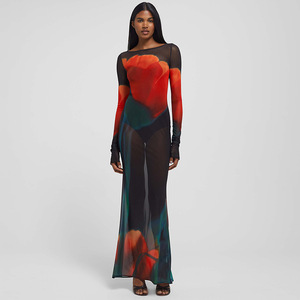 Vestido largo con cuello redondo y estampado de estilo europeo y americano, de manga larga y capa transparente, ideal para discoteca. - Product Image 1