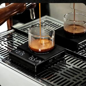 เครื่องชั่งกาแฟดิจิตอลแบบกันน้ำ ชาร์จไฟได้ พร้อมฟังก์ชั่นจับเวลา สำหรับชงกาแฟดริปและชั่งน้ำหนักอาหาร - Product Image 3