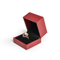 Grossiste Luxe Rouge Coffrets Cadeaux Bijoux pour Collier Bague Jonc Bracelet Femme