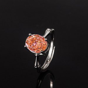 Nuevo Anillo de Diamantes de Alta Calidad con Circonita Cúbica Colorida de Corte Ovalado de 8*10 mm, Diseño de Bambú, para Mujer - Product Image 4