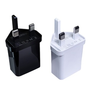 <span class=keywords><strong>Cargador</strong></span> Rápido Estándar del Reino Unido de 5V 3A con Soporte PD para Teléfonos <span class=keywords><strong>Apple</strong></span>, Salida de <span class=keywords><strong>18W</strong></span>, Color Blanco y Negro, en Stock, <span class=keywords><strong>Original</strong></span> de Fábrica - Product Image 2