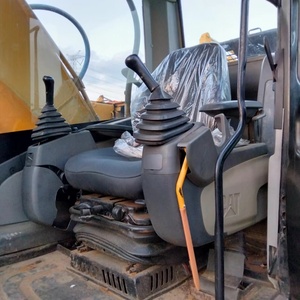Vente flash : Excavatrice Caterpillar 320D2 d'occasion, moteur d'origine, faible nombre d'heures, excavatrice CAT - Product Image 4