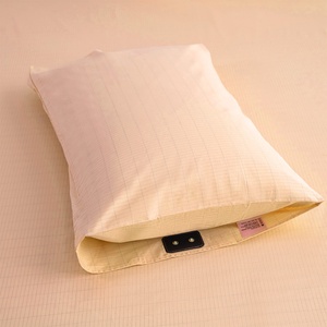 Taie d'oreiller rectangulaire brodée en coton biologique tricoté antistatique de haute qualité, lavable et écologique, pour la maison et l'hôtel, pour une hygiène optimale - Product Image 1
