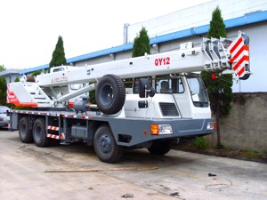 Grúa sobre Camión QY12D431 de 12 Toneladas y 29.8m de Alcance, Alta Eficiencia Operativa para la Construcción - Product Image 4