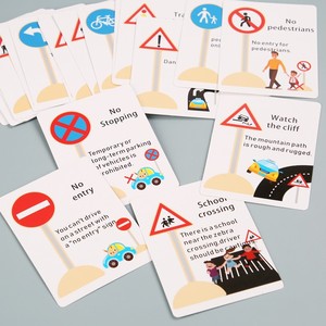 Modèle <span class=keywords><strong>de</strong></span> table <span class=keywords><strong>de</strong></span> sable <span class=keywords><strong>de</strong></span> scène avec barricades et feux <span class=keywords><strong>de</strong></span> circulation, jouet éducatif pour l'éveil des enfants, comprenant des <span class=keywords><strong>panneaux</strong></span> <span class=keywords><strong>de</strong></span> <span class=keywords><strong>signalisation</strong></span> <span class=keywords><strong>routière</strong></span> - Product Image 3