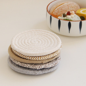 Runde Baumwolle Tisch Tisch matte Handmade Pad Stoff Häkeln Hochzeit Tischset Tasse Tasse Tee Kaffee Geschirr Untersetzer Absorbent Untersetzer Set - Product Image 6