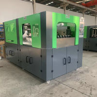 Ligne de production complète entièrement automatique de petites bouteilles en plastique PET pour l'eau potable pure