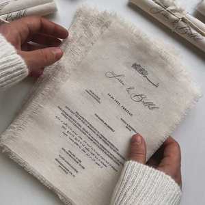 Invitación de Estilo Europeo con Diseño de Pergamino, Tela de Lino y Algodón, Hecha a Mano con Borde Crudo, para Bodas, Eventos Empresariales, Menús Personalizados - Product Image 1
