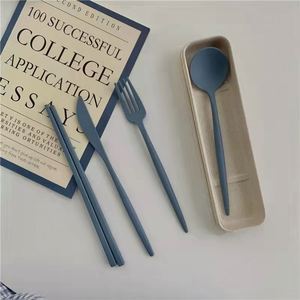 Juego de Cubiertos Portátil para Camping, Cuchara, Tenedor, Cuchillo y Palillos, en Estuche de Trigo, en Oferta - Product Image 3